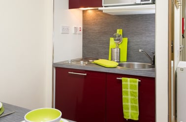 Silver Studio, Quebec House, 1 Cromwell Road, Kingston upon Thames, Kingston - Image 2